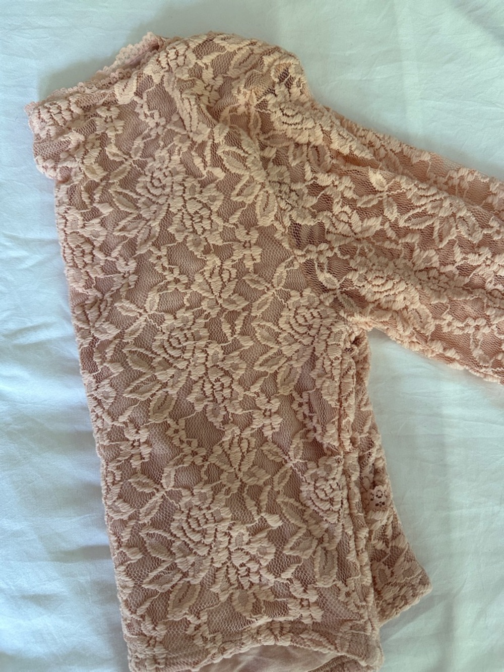 Vintage Forever 21 Peach Pink Lace V-Neck Long Sleeve Overlay Top - Picture 3 of 6